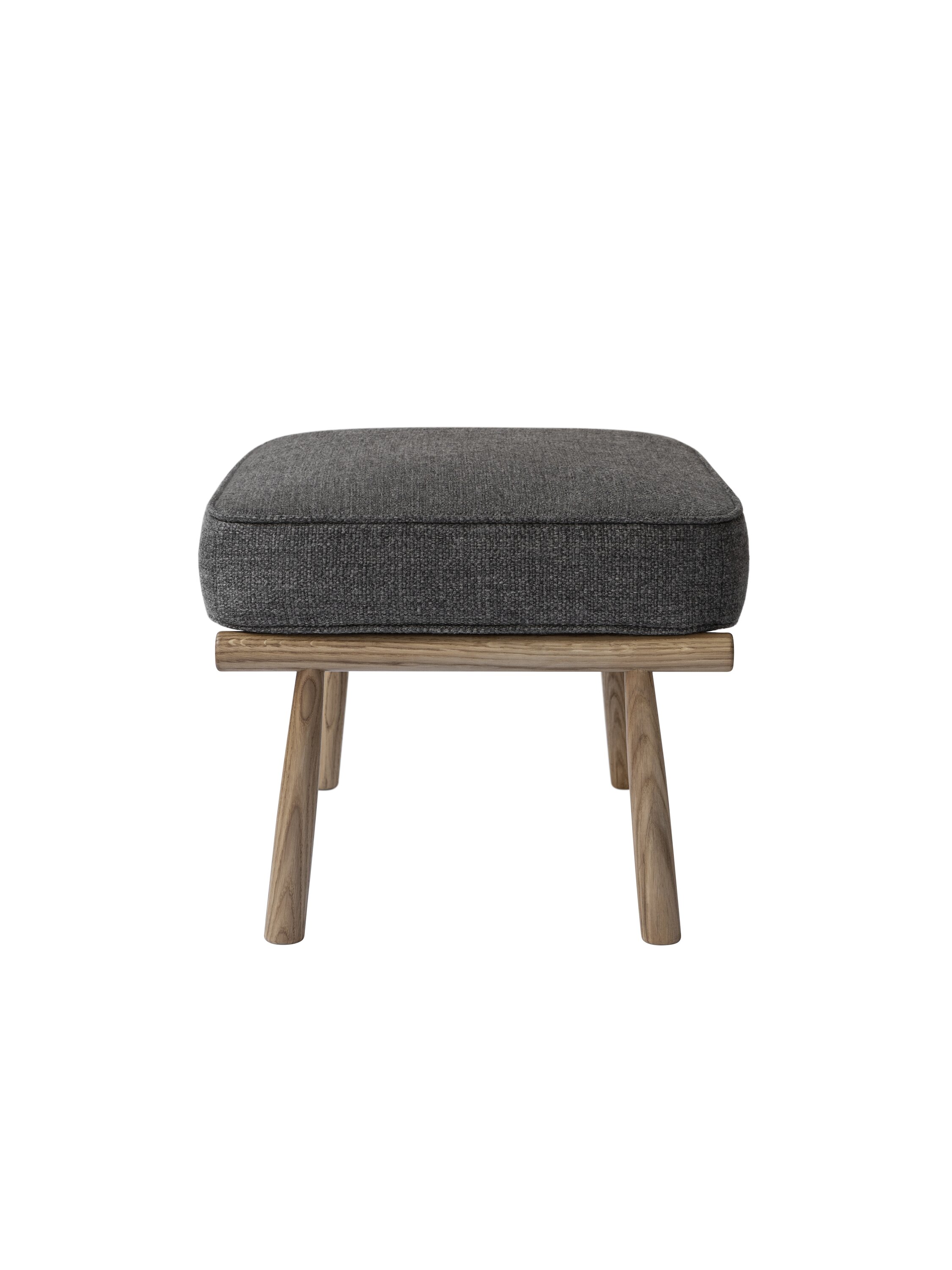 Domus stool oiled oak tosca M476/24 chestnut