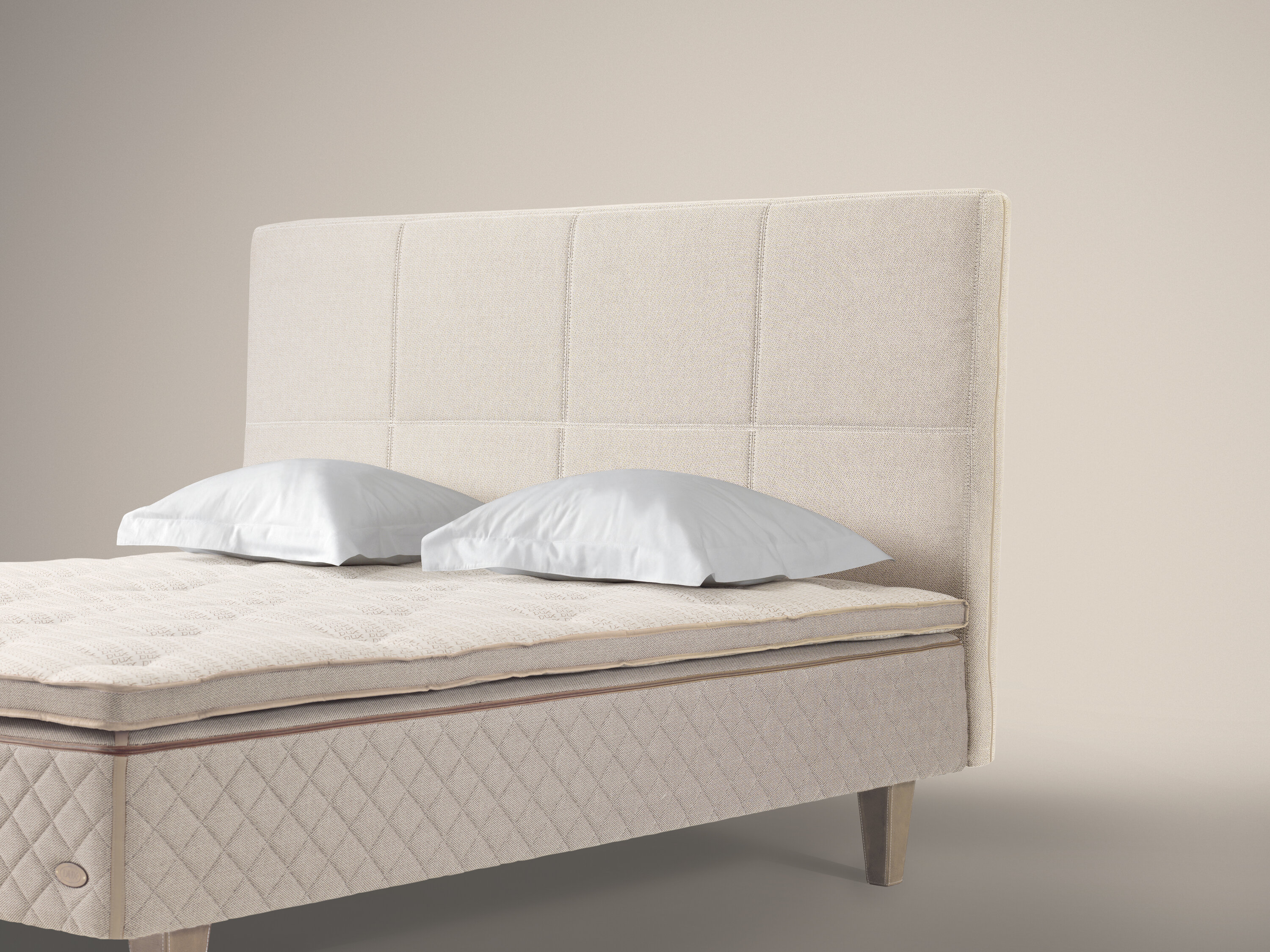 bed accessories_headboard_Quadro_SC_colour.jpg